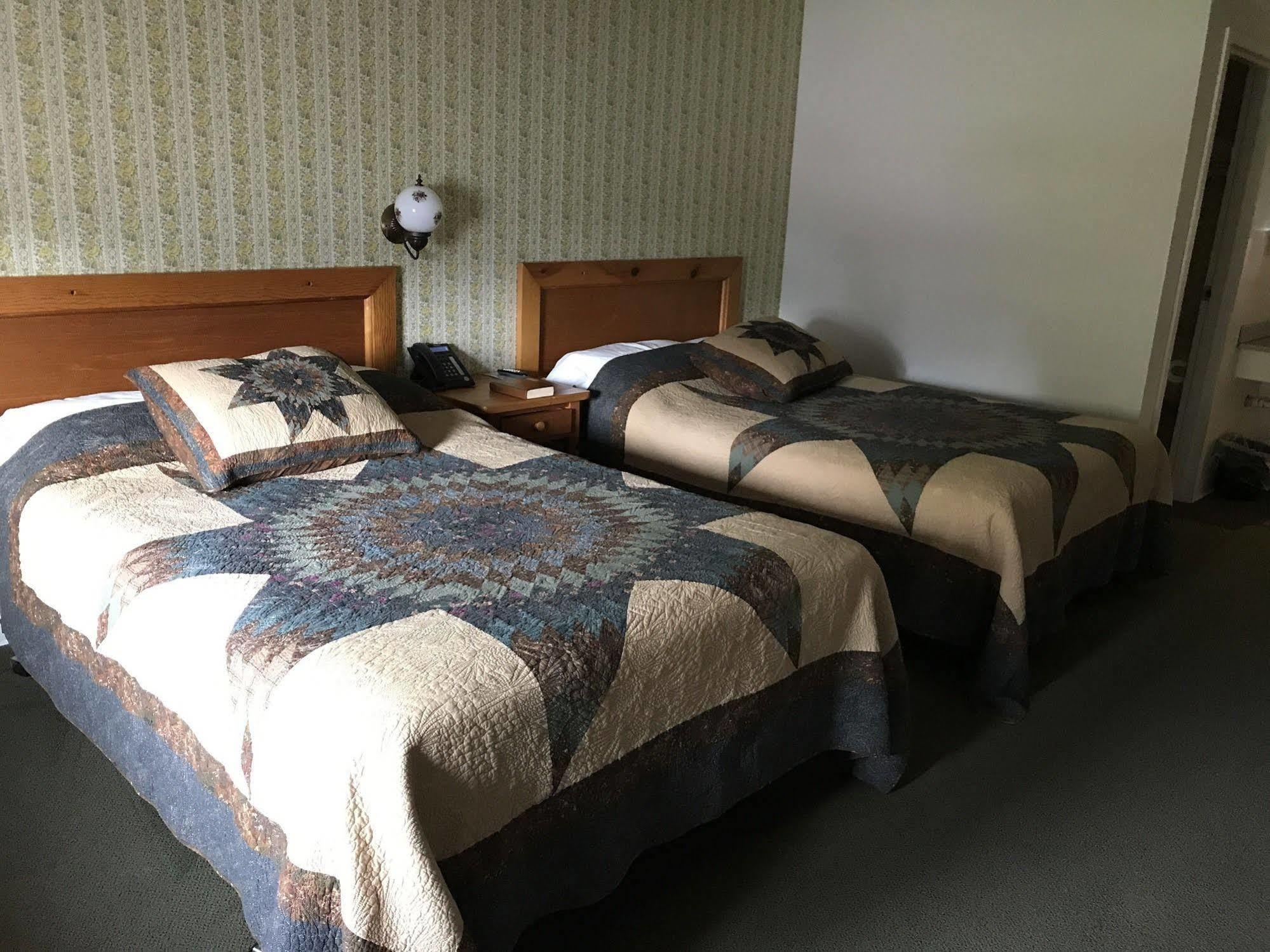 Casselman Inn Grantsville Dış mekan fotoğraf